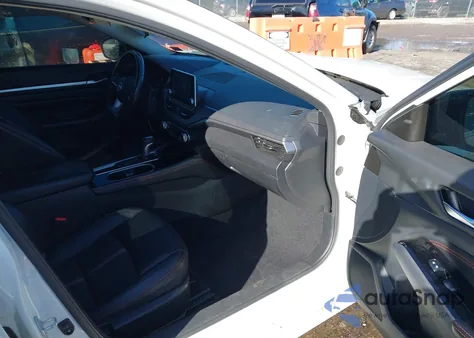 2023 Nissan Altima Sr Fwd z USA, uszkodzony, nr VIN 1N4BL4CV2PN368097